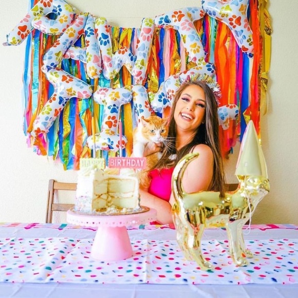 Packed Party Fringe Table Runner From The 2022 Patio Party Collection - Picture 7 of 9